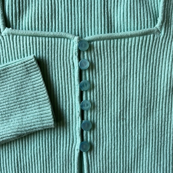 Zara teal crop knitted cardigan - Picture 2 of 5